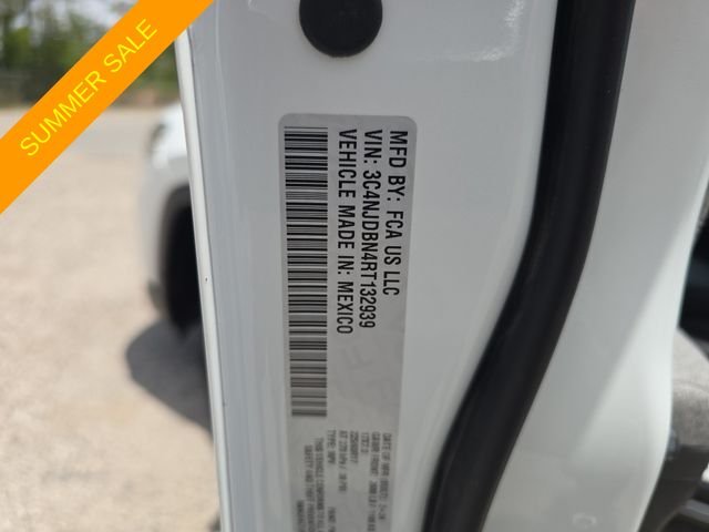 Certified Used 2024 White Jeep Latitude image 30