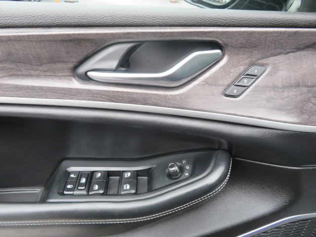 Used 2023 Baltic Gray Metallic Clearcoat Jeep  image 22