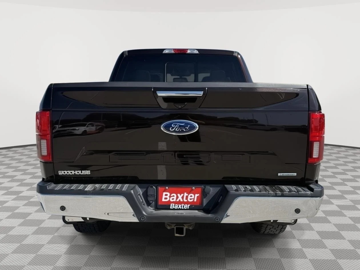Used 2019 Magma Red/Stone Gray Ford LARIAT image 8