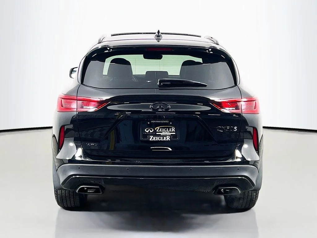 Certified Used 2023 Black INFINITI SPORT image 6