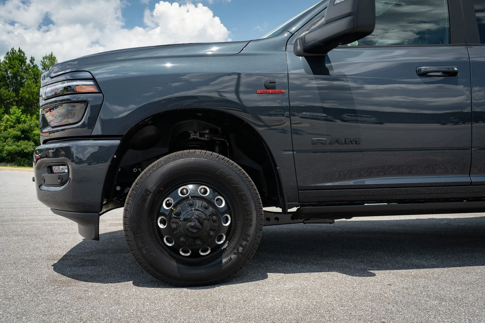 New 2026 Blue Ram Laramie image 11