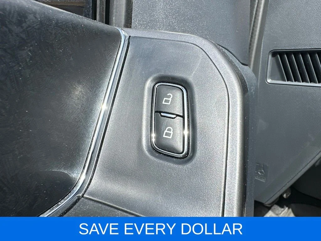 Used 2025 Gray Ford Tremor image 7