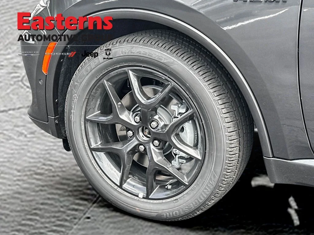 New 2026 Vapor Gray Exterior Paint Dodge GT Plus HEMI V8 image 27