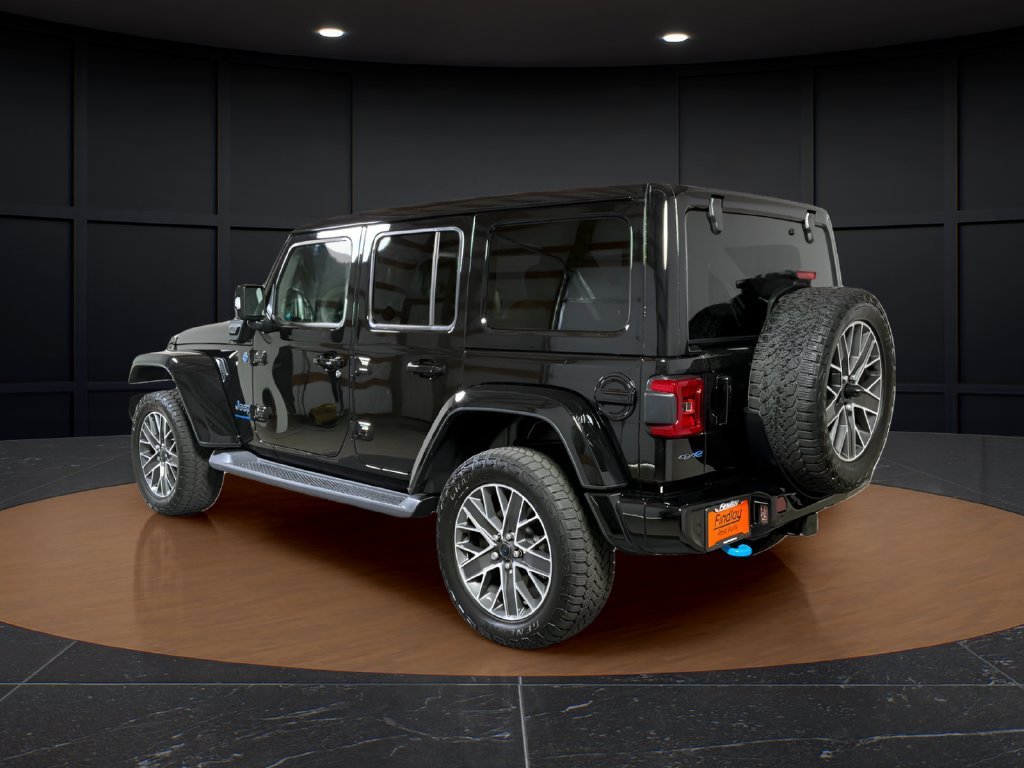 Used 2024 Black Jeep High Altitude 4xe image 3