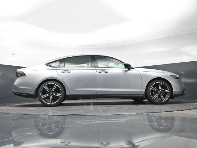New 2026 Solar Silver Metallic Honda SE image 35