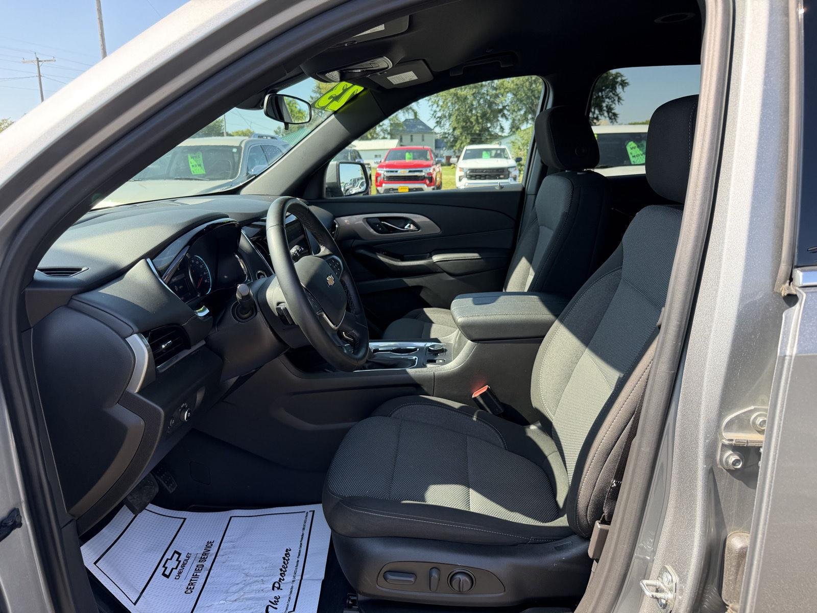 Used 2023 Sterling Gray Metallic Chevrolet LT Cloth image 10