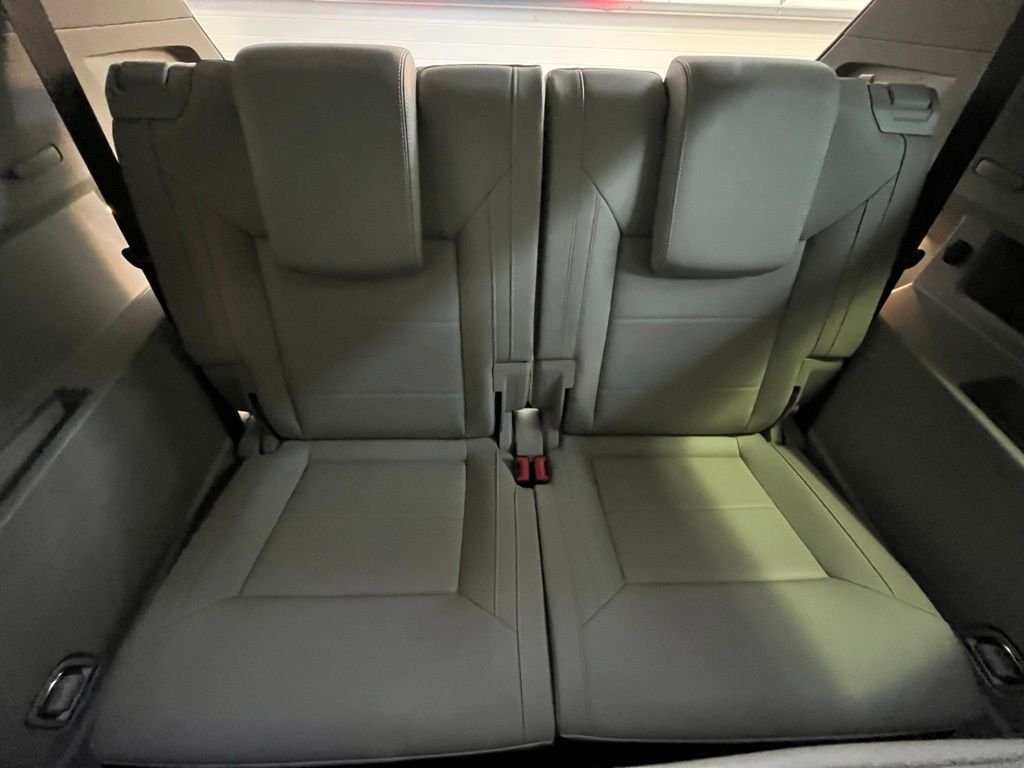Used 2023 Blue Volkswagen 3.6L V6 SE w/Technology image 29