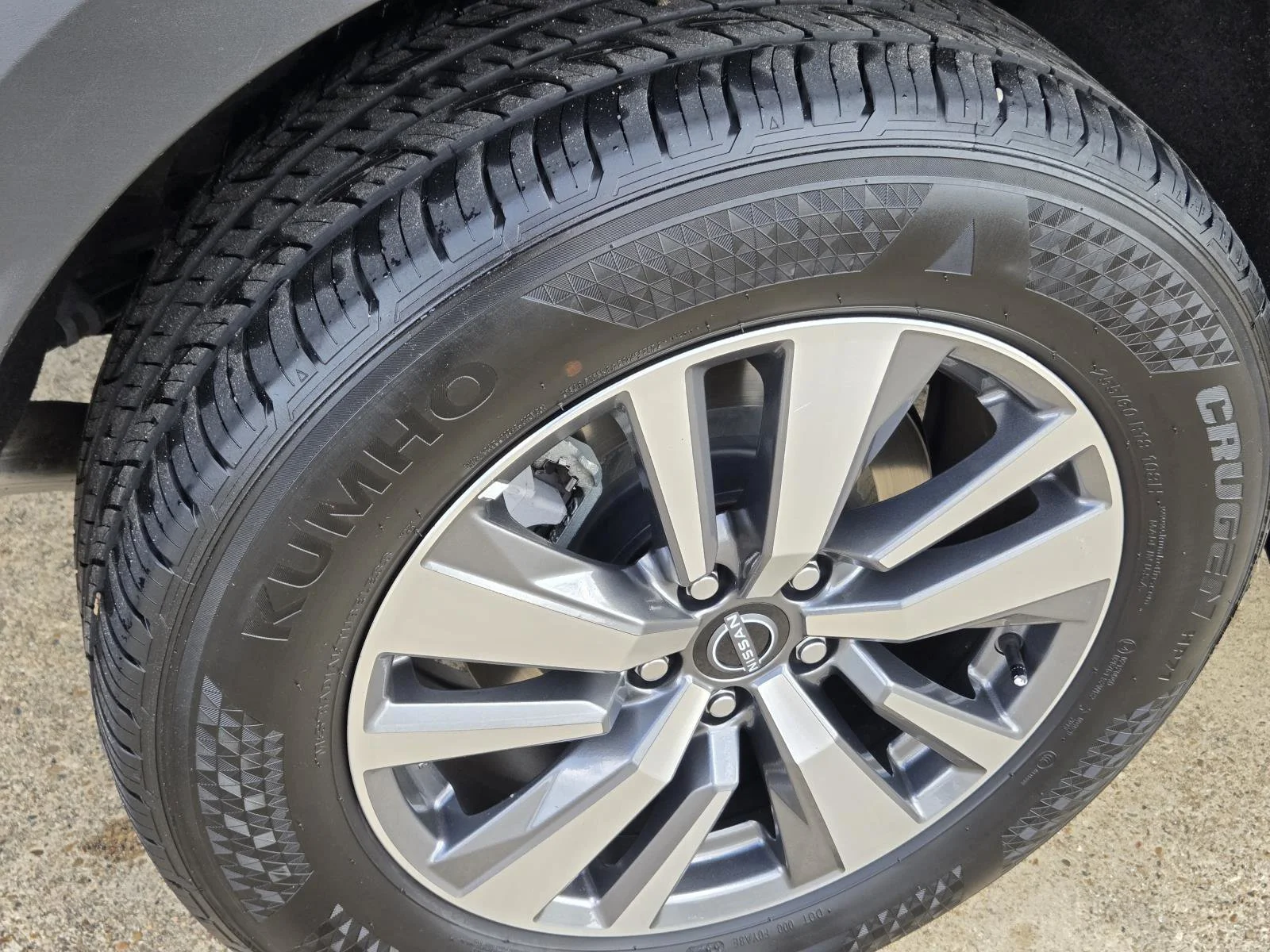 2025 Nissan Pathfinder SL - Photo 9