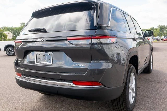 New 2026 Gray Jeep Laredo X image 5