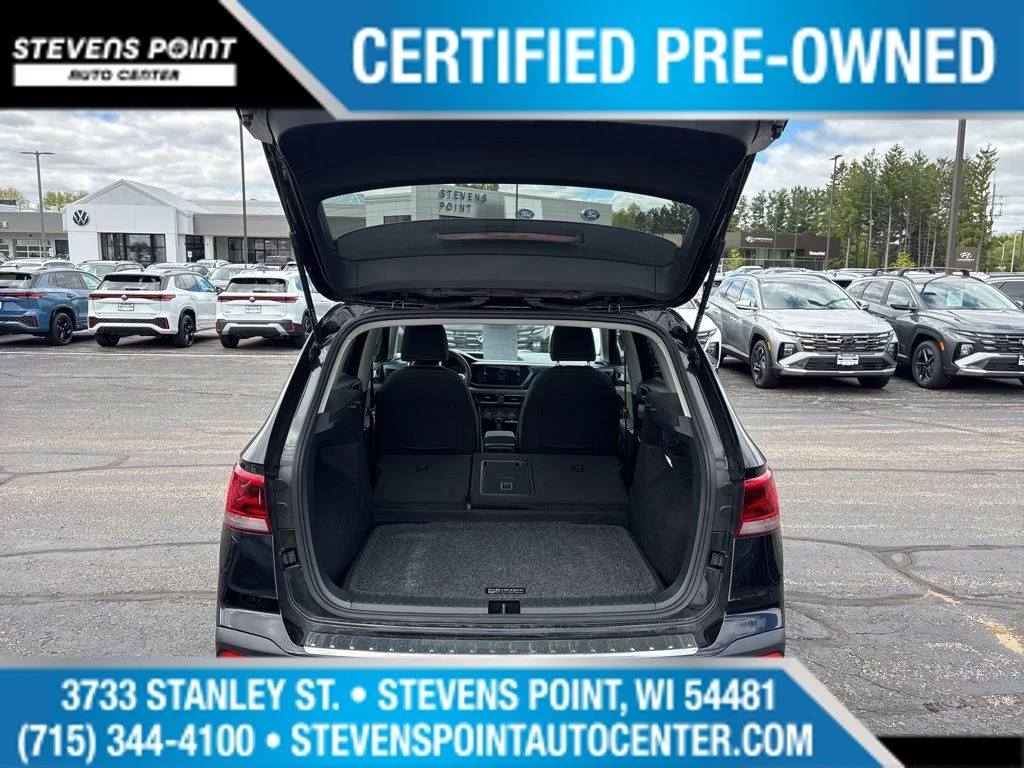 Certified Used 2024 Deep Black Pearl Volkswagen 1.5T SE image 26