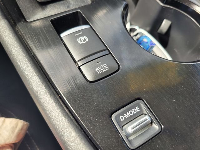 Used 2023 Silver Nissan SV image 26