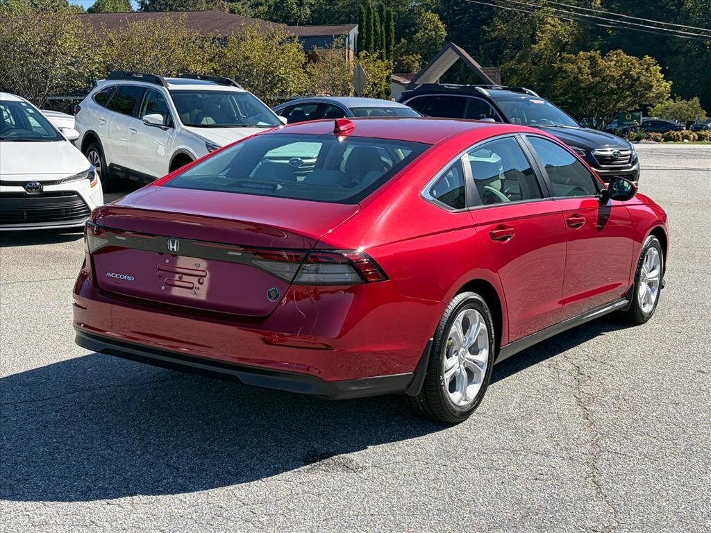 2024 Honda Accord LX - Photo 4