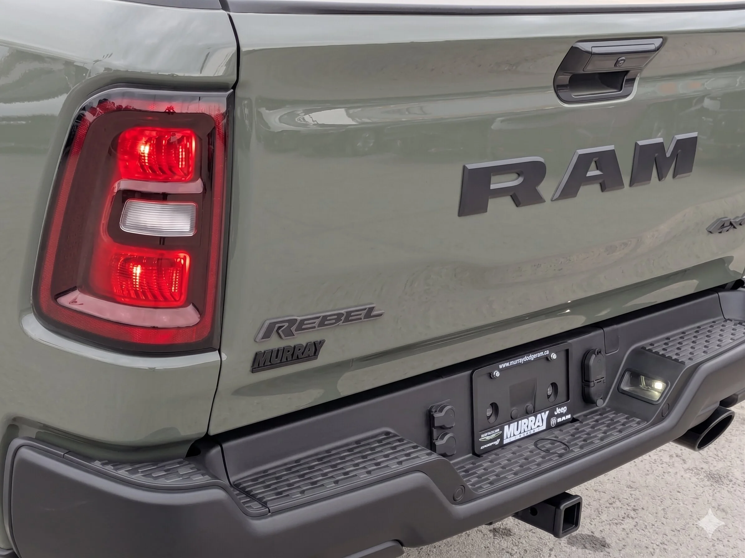 New 2026 canyon lake RAM Rebel - - SIDE STEPS - FLAPS - LEVEL 2 EQUIP - TECH PKG - ADVANCED SAFETY GRP 2 - SUNROOF image 11