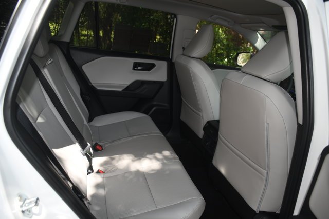 New 2026 Ice Cap Toyota XLE Premium image 10