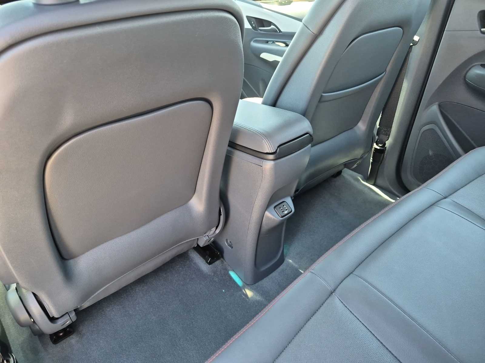 Used 2020 Nightfall Gray Metallic Chevrolet Premier image 16