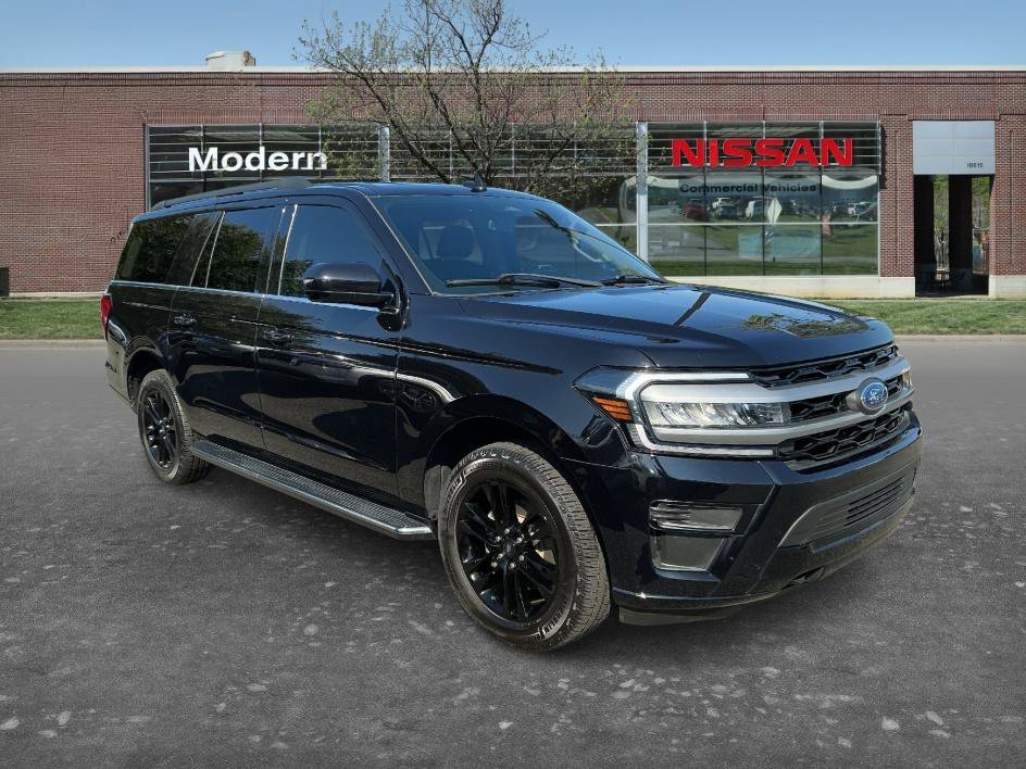 Used 2022 Black Metallic Ford XLT image 5