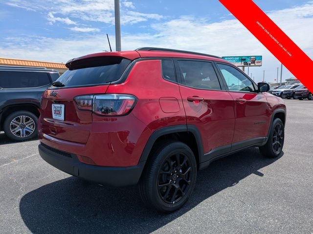 Used 2025 Red Jeep Latitude image 3