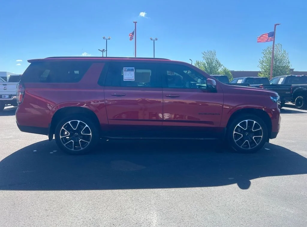 Used 2022 Red Chevrolet RST image 12