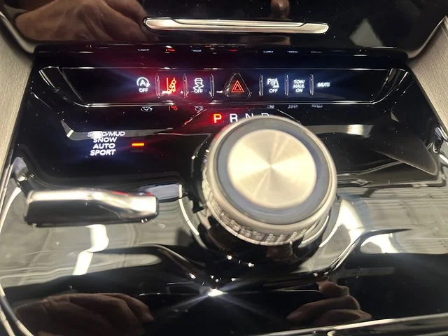 New 2026 Silver Jeep Limited Altitude image 19