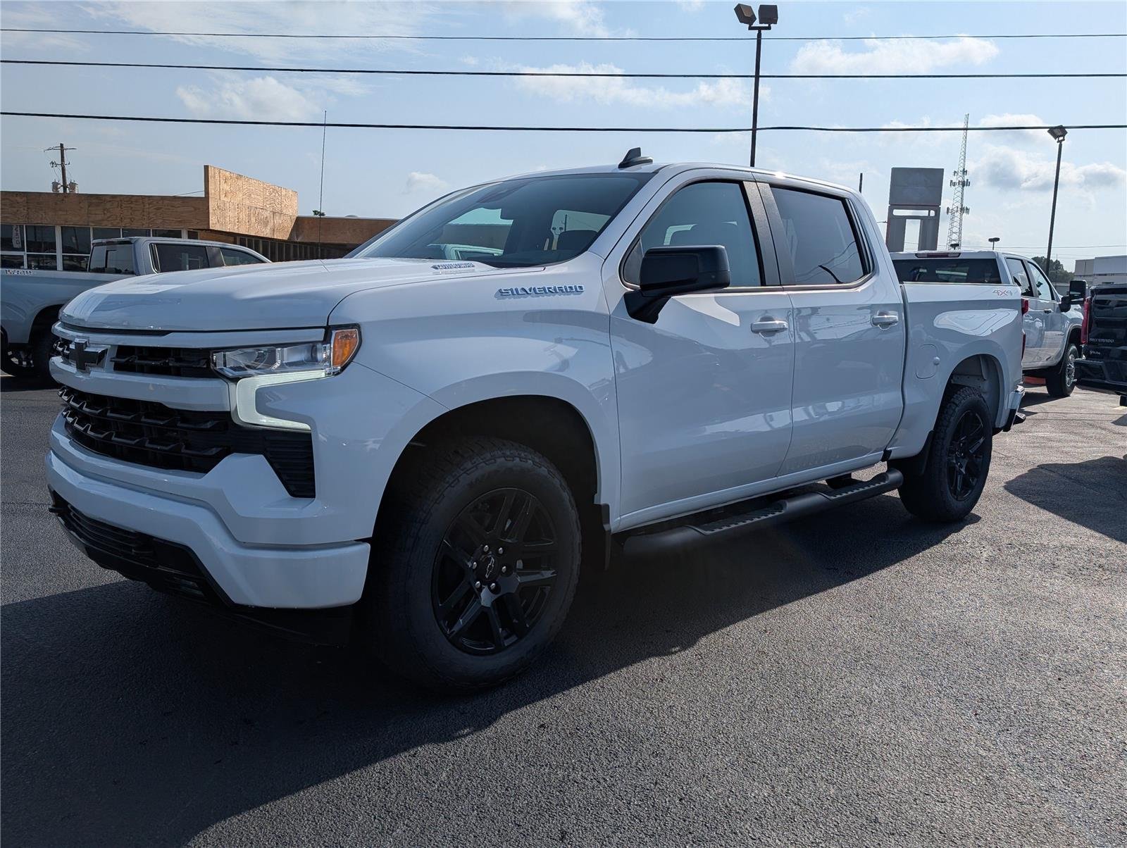 New 2026 Summit White Chevrolet RST image 7