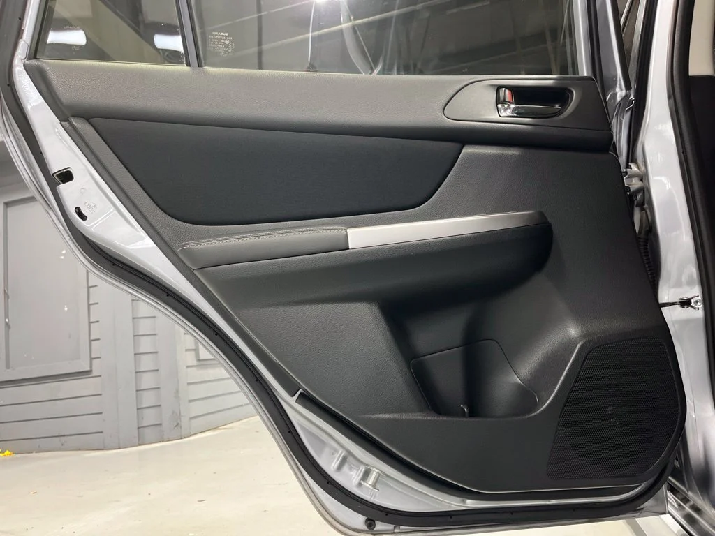 Used 2016 Ice Silver Metallic Subaru 2.0i Sport Premium image 27