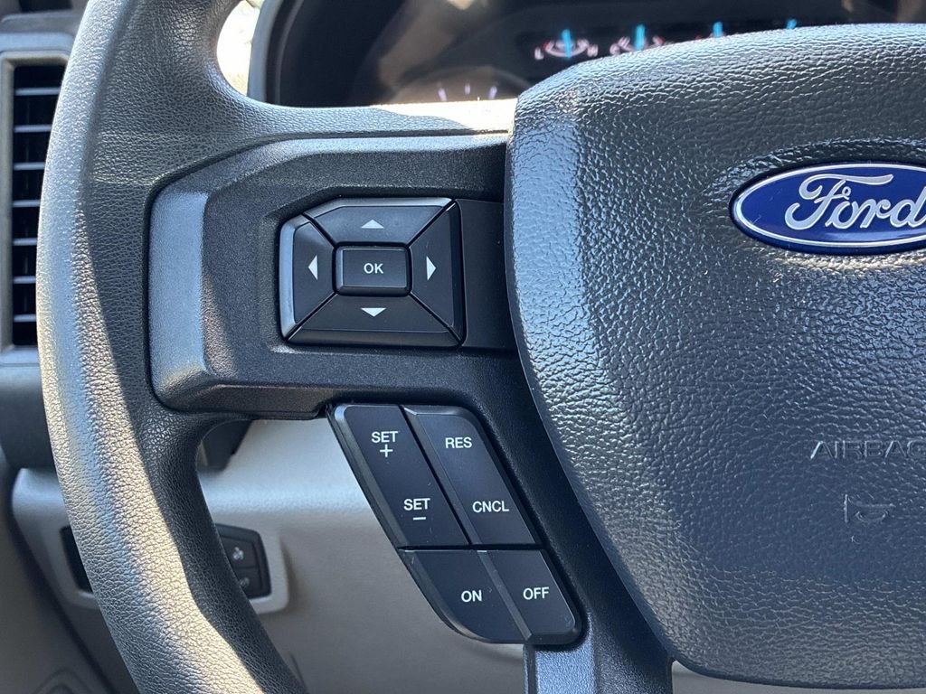 Used 2022 White Ford XL image 21