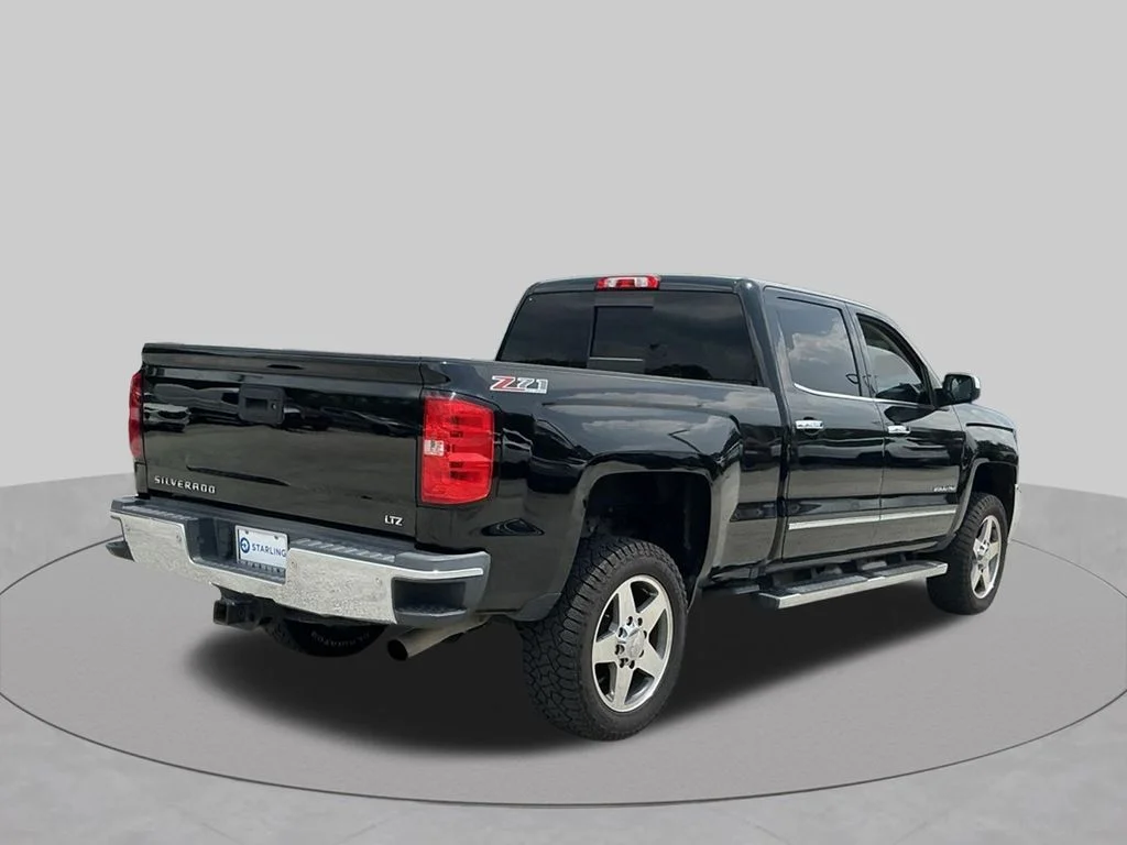 Used 2017 Black Chevrolet LTZ image 8