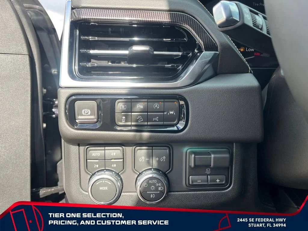 New 2026 Titanium Rush Metallic GMC Elevation image 25