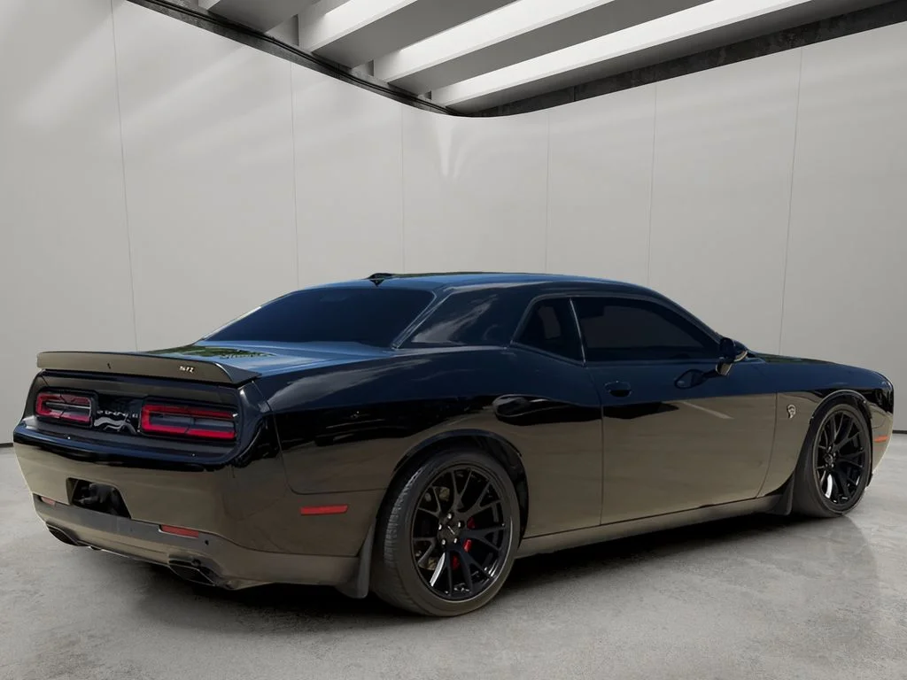 Used 2016 Pitch Black Clearcoat Dodge SRT Hellcat image 6