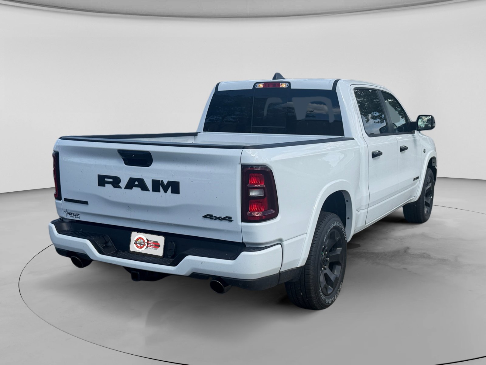 New 2026 Bright White Clear-Coat Exterior Paint RAM Big Horn 4x4 Crew Cab 5