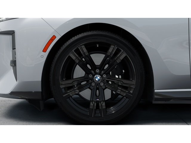 New 2027 Brooklyn Grey Metallic BMW i7 image 7