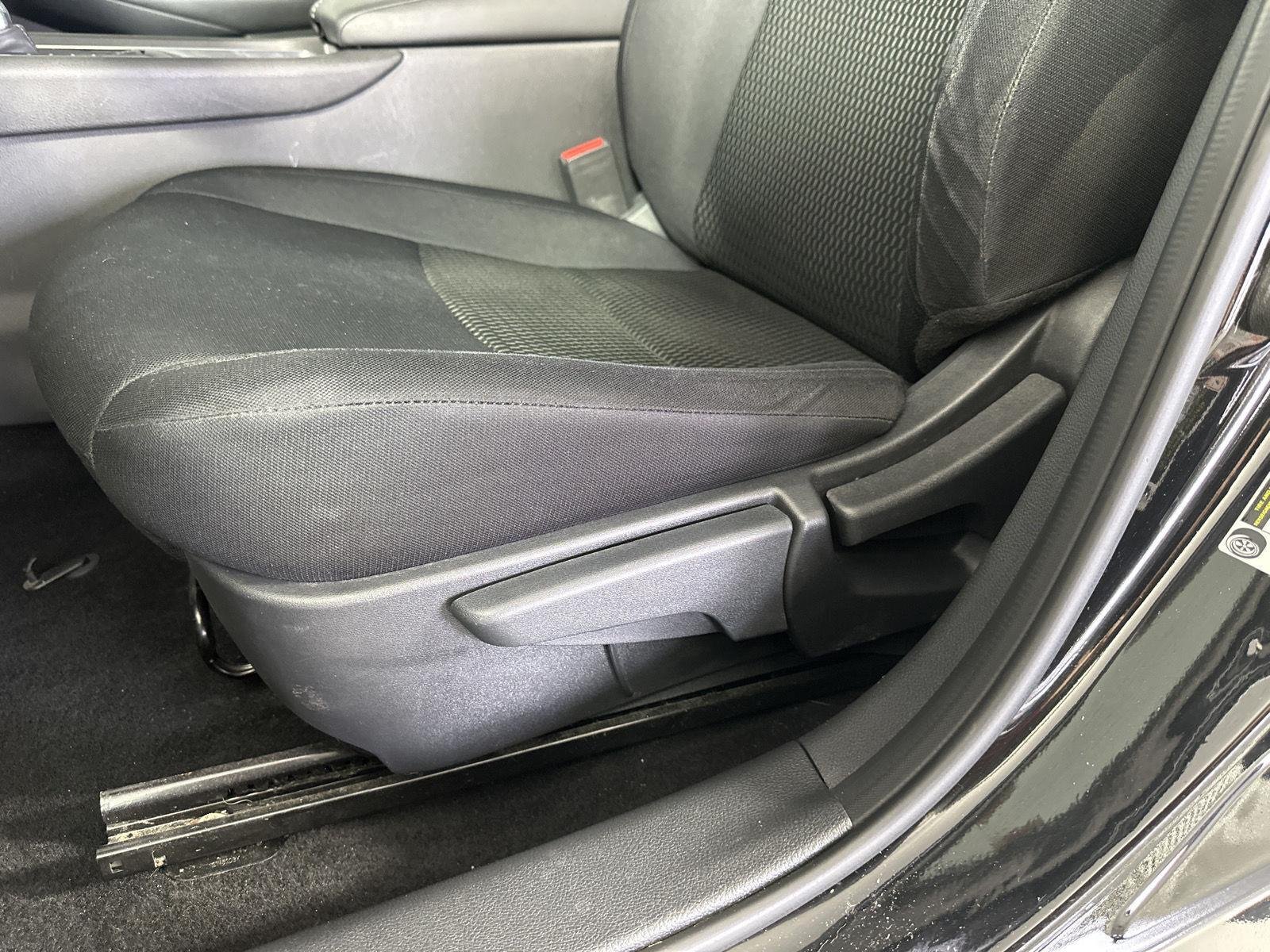 Used 2020 Super Black Nissan S image 13
