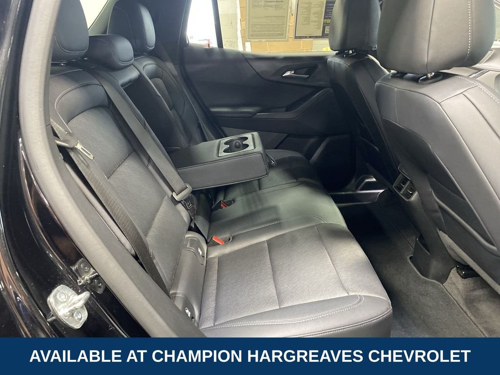 Used 2025 Black Metallic Chevrolet LT image 35