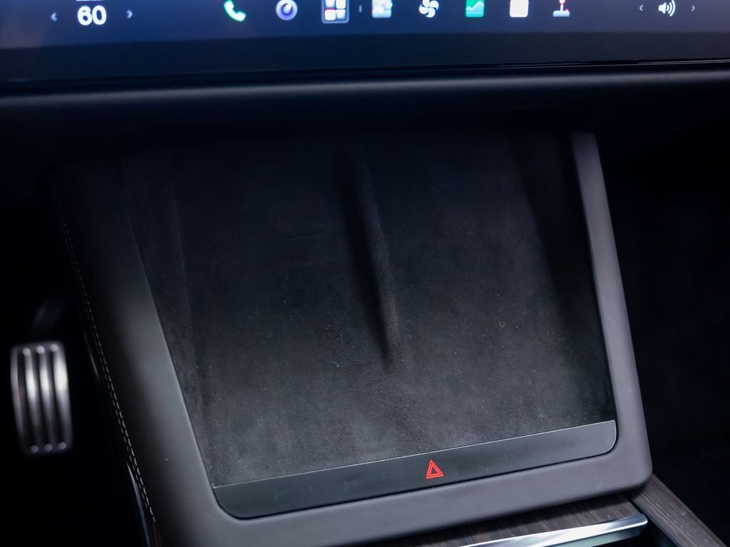 Used 2022 Deep Blue Metallic Tesla Base image 31