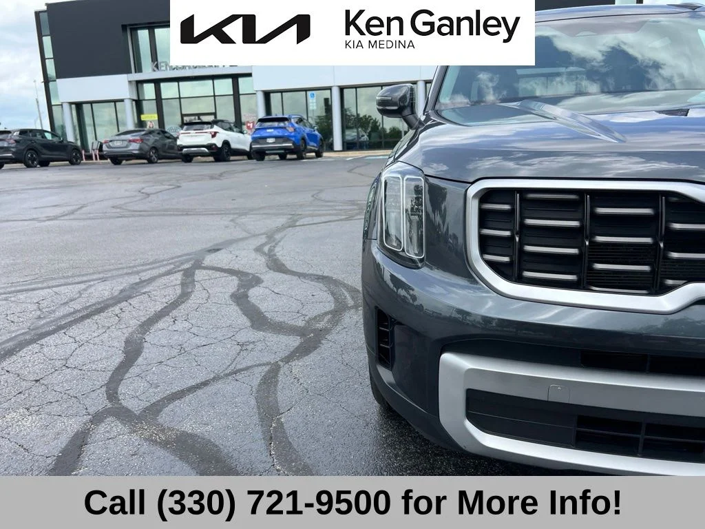 Certified Used 2024 Gray Kia S image 18