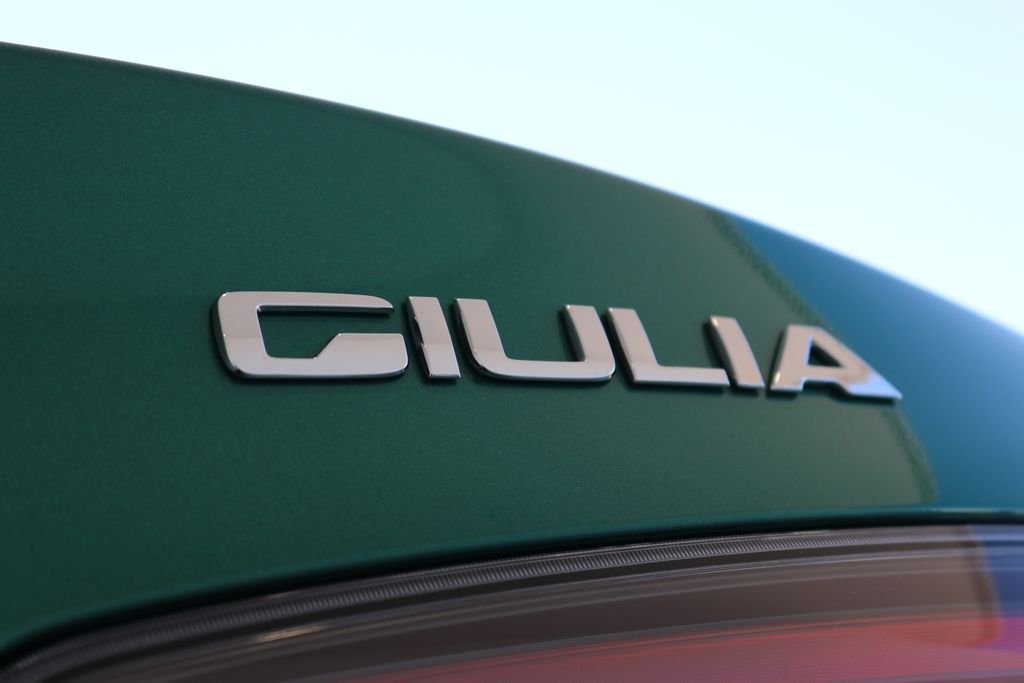 2025 Alfa Romeo Giulia Base - Photo 23