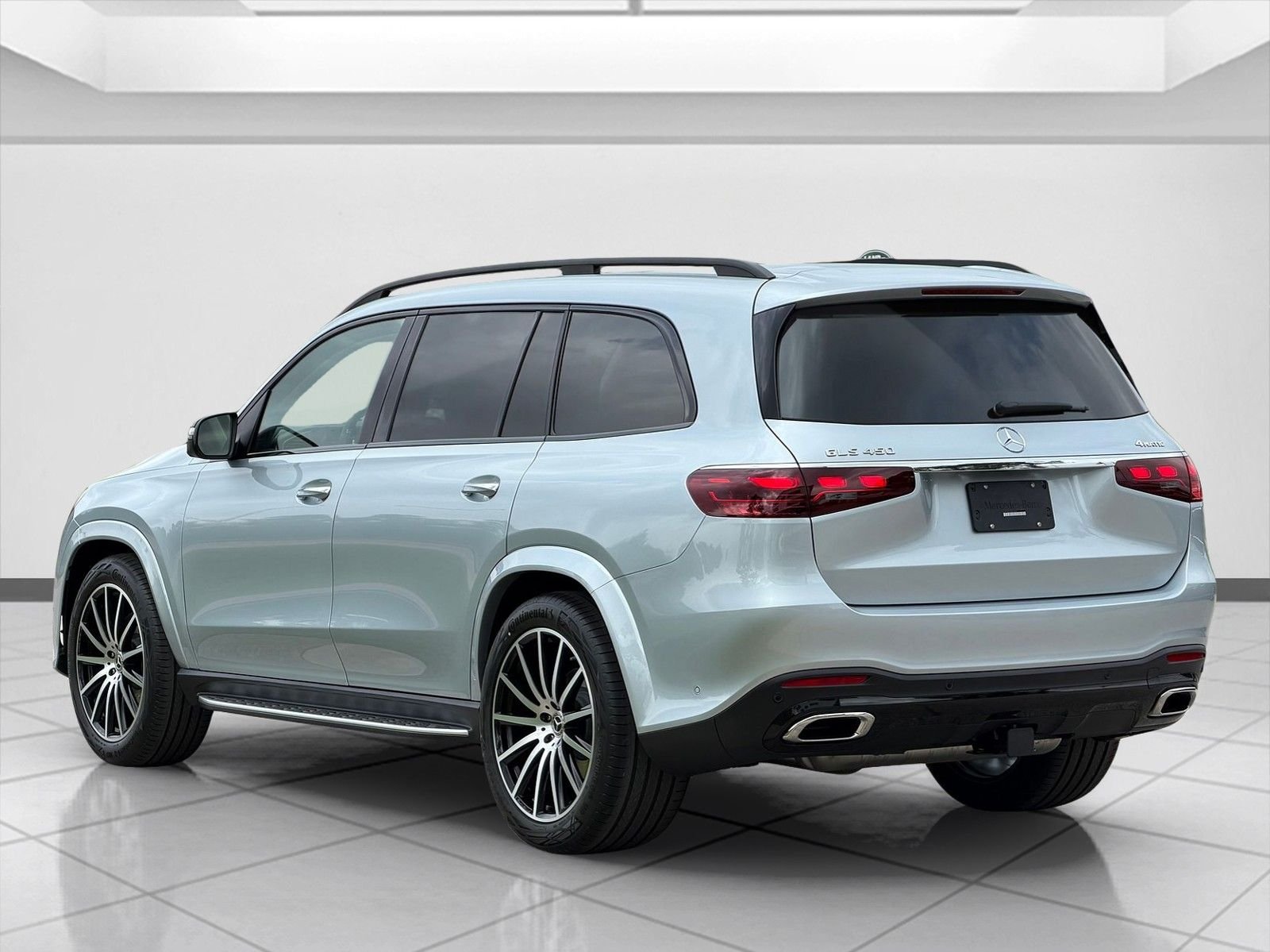 New 2026 Cirrus Silver Metallic Mercedes-Benz GLS 450 image 4