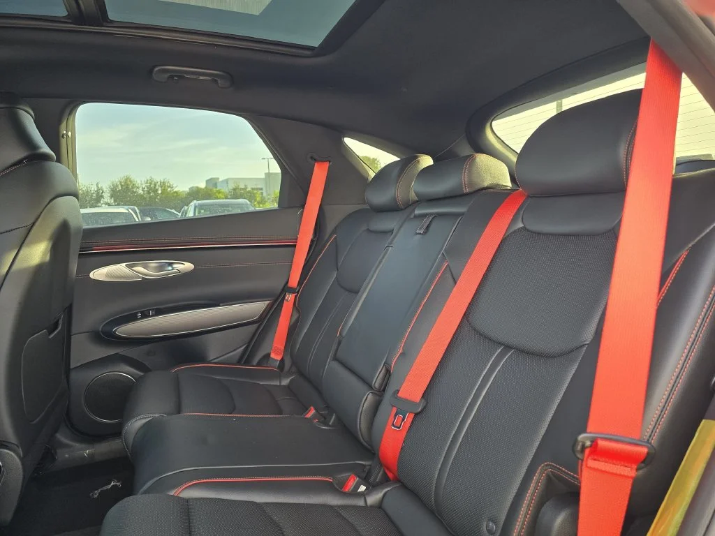 New 2027 White Genesis 2.5T Sport Prestige image 12