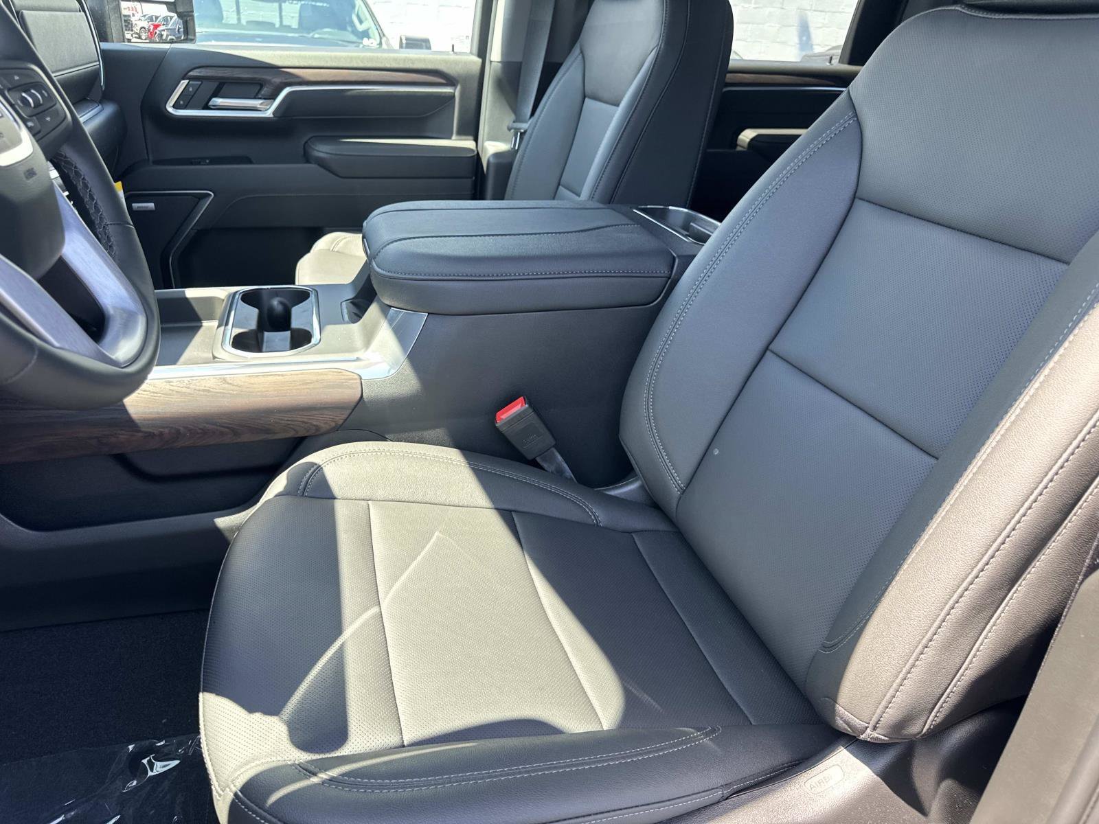 2026 GMC Sierra 2500HD SLT - Photo 23