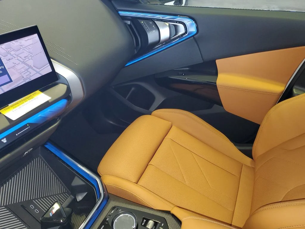 New 2026 Alpine White BMW M50 xDrive image 20