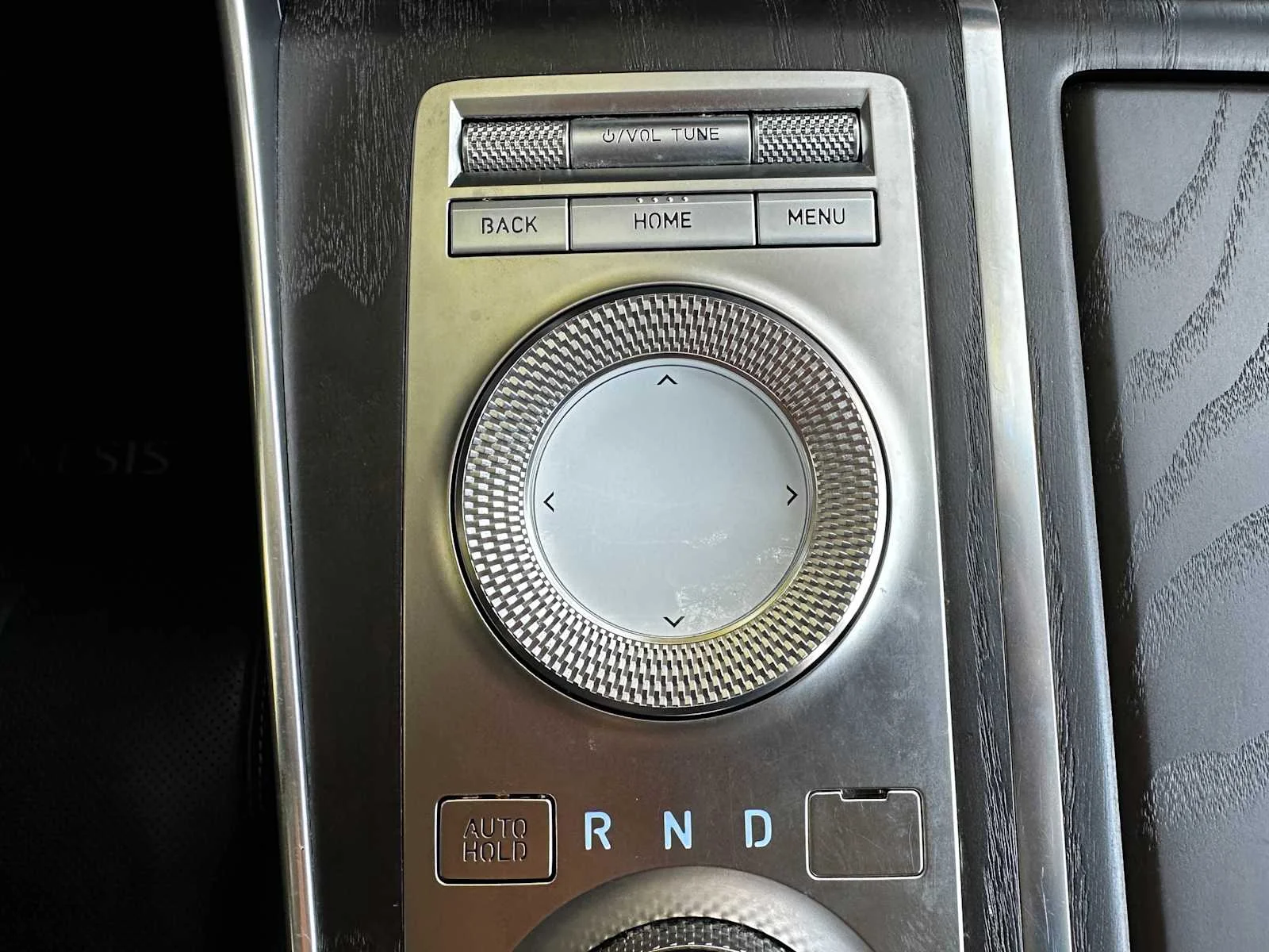 Used 2021  Genesis NA image 15