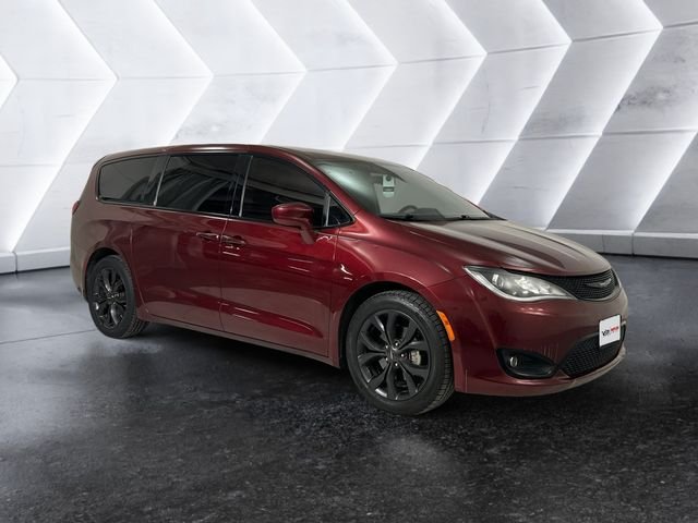 2018 Chrysler Pacifica Touring Plus