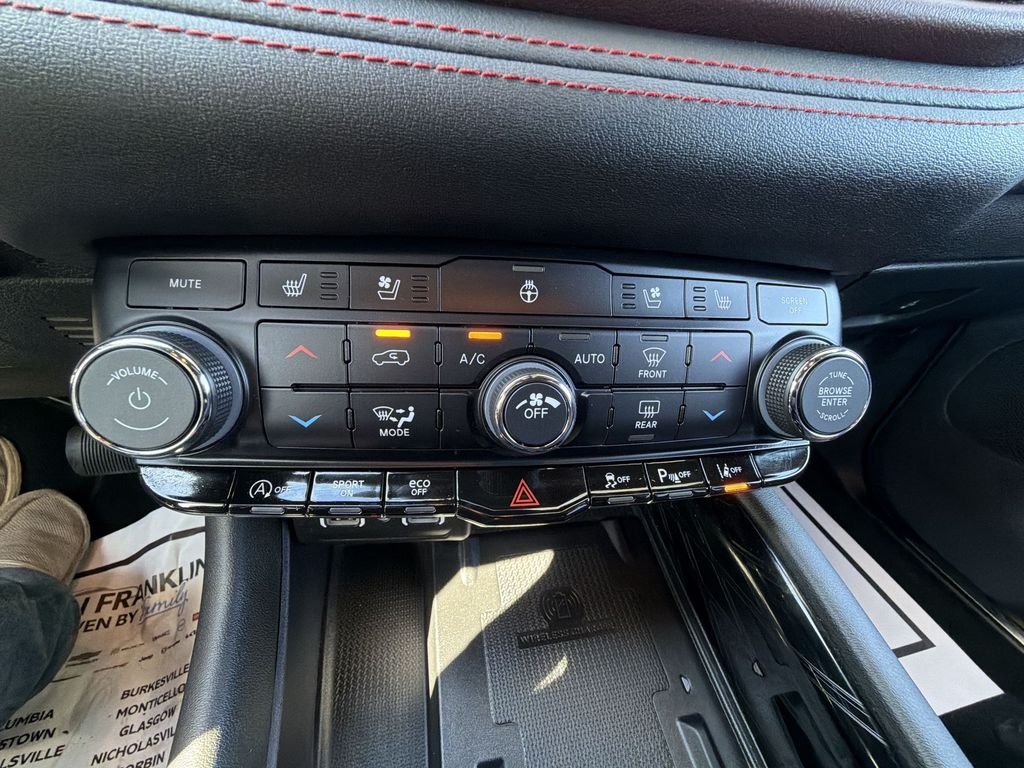Used 2024 Black Dodge Citadel image 25