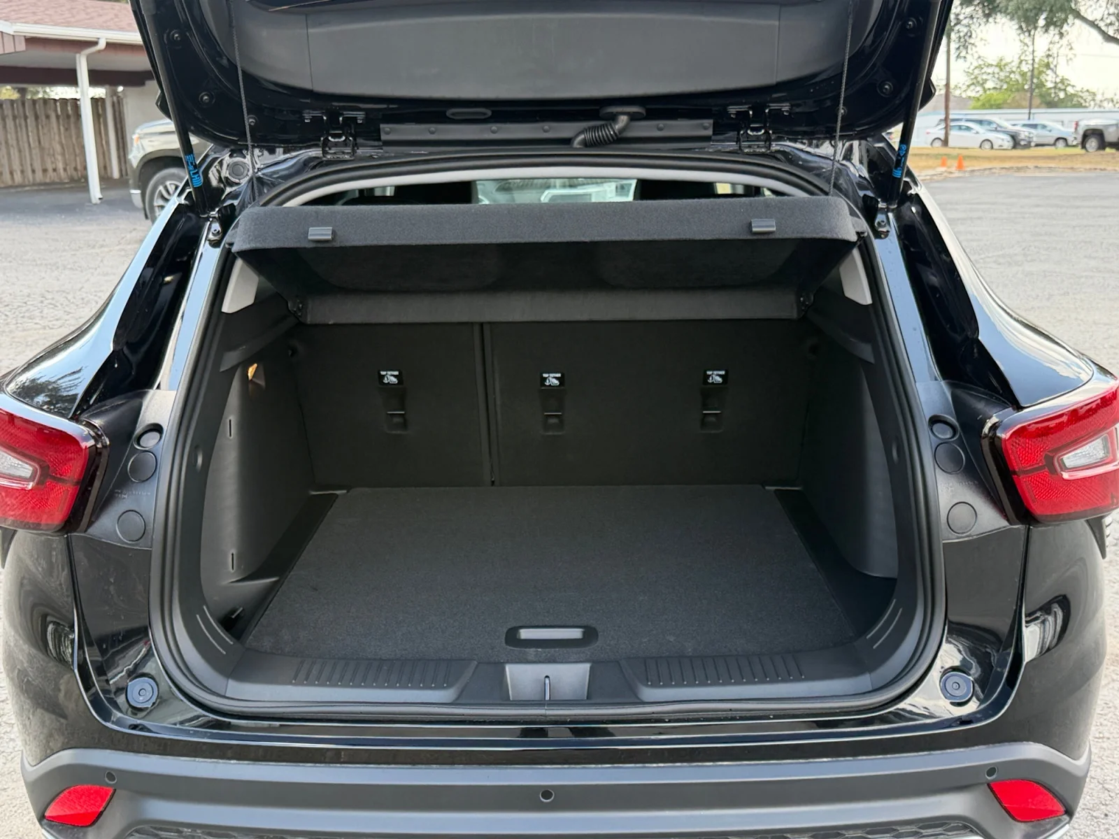 New 2026 Mosaic Black Metallic Chevrolet LT image 19