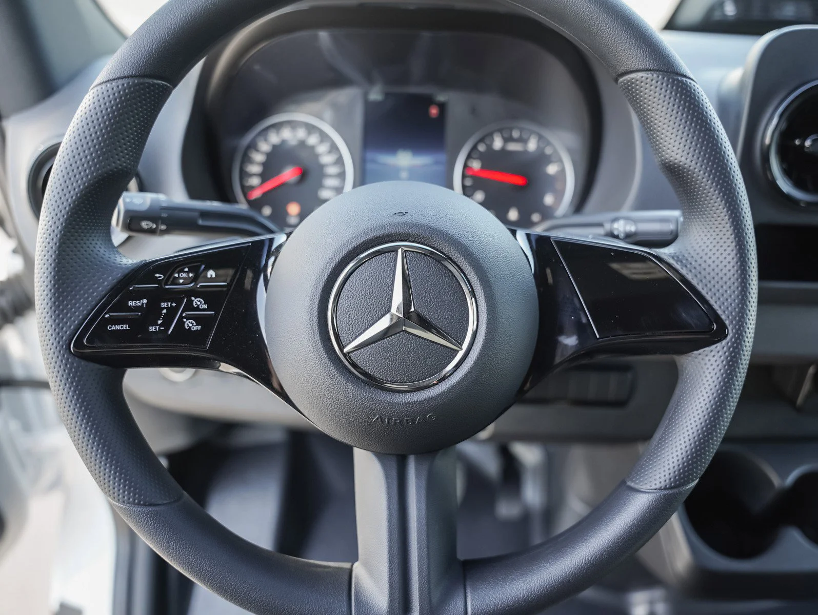 New 2026 Arctic White Mercedes-Benz  image 17