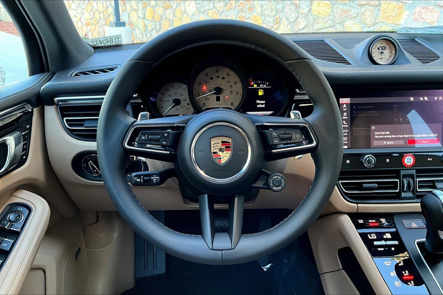 2026 Porsche Macan S - Photo 14