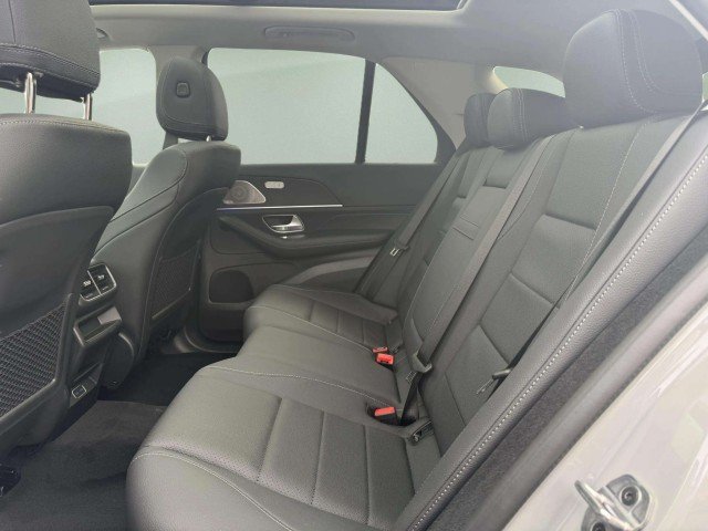 New 2026 GREY Mercedes-Benz GLE 450 image 27