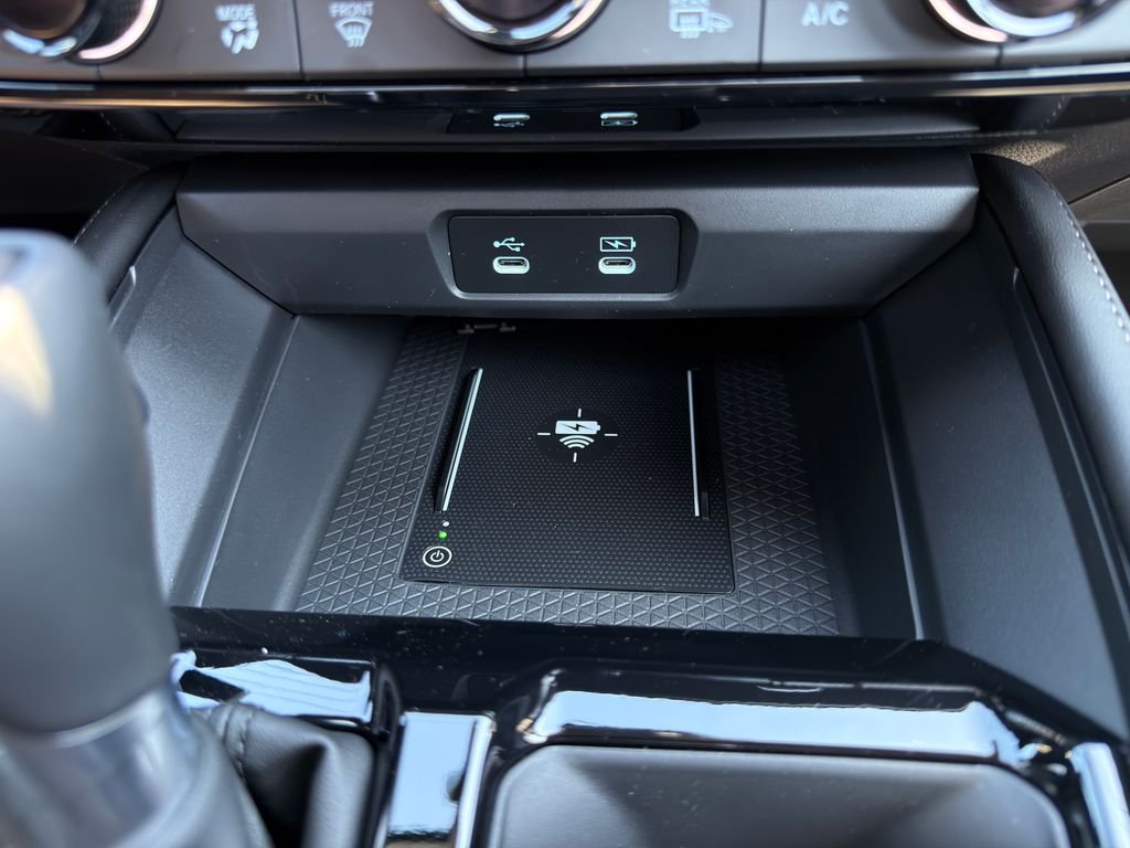 New 2026 Meteorite Gray Metallic Honda Touring image 34