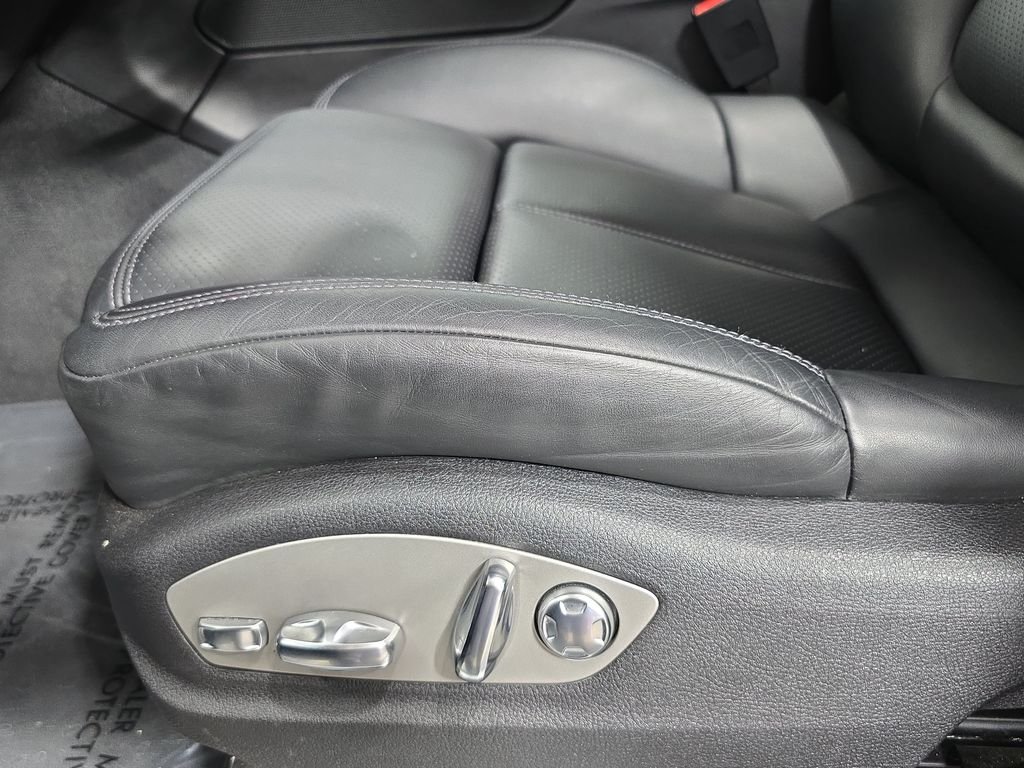 Used 2020 Blue Porsche S image 23