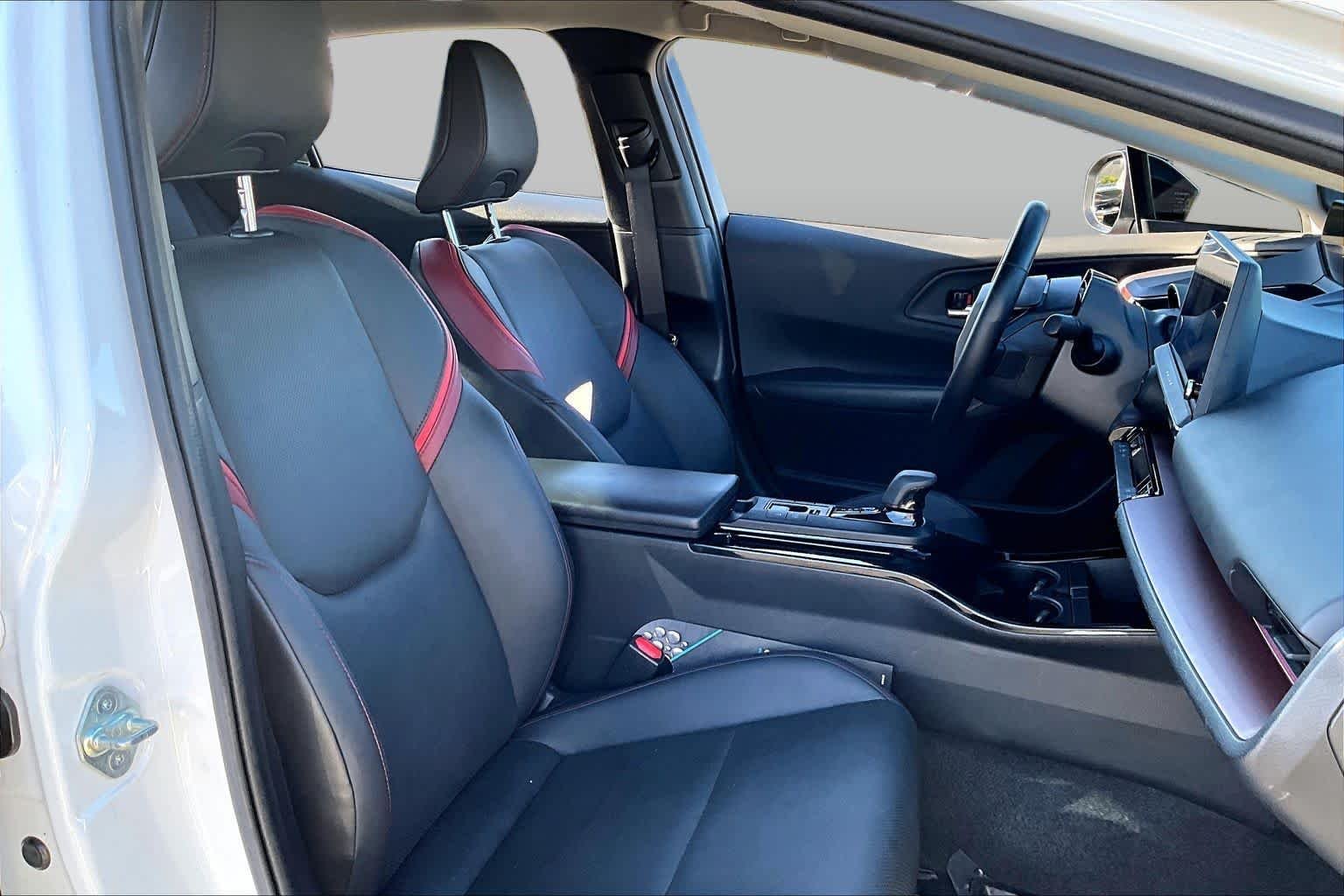 Used 2023 Wind Chill Pearl Toyota XSE Premium image 8